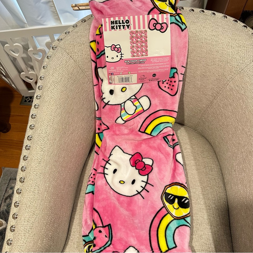 Hello Kitty Tie Dye Rainbow Pink Plush Silk Throw Blanket 50 x 70 inches